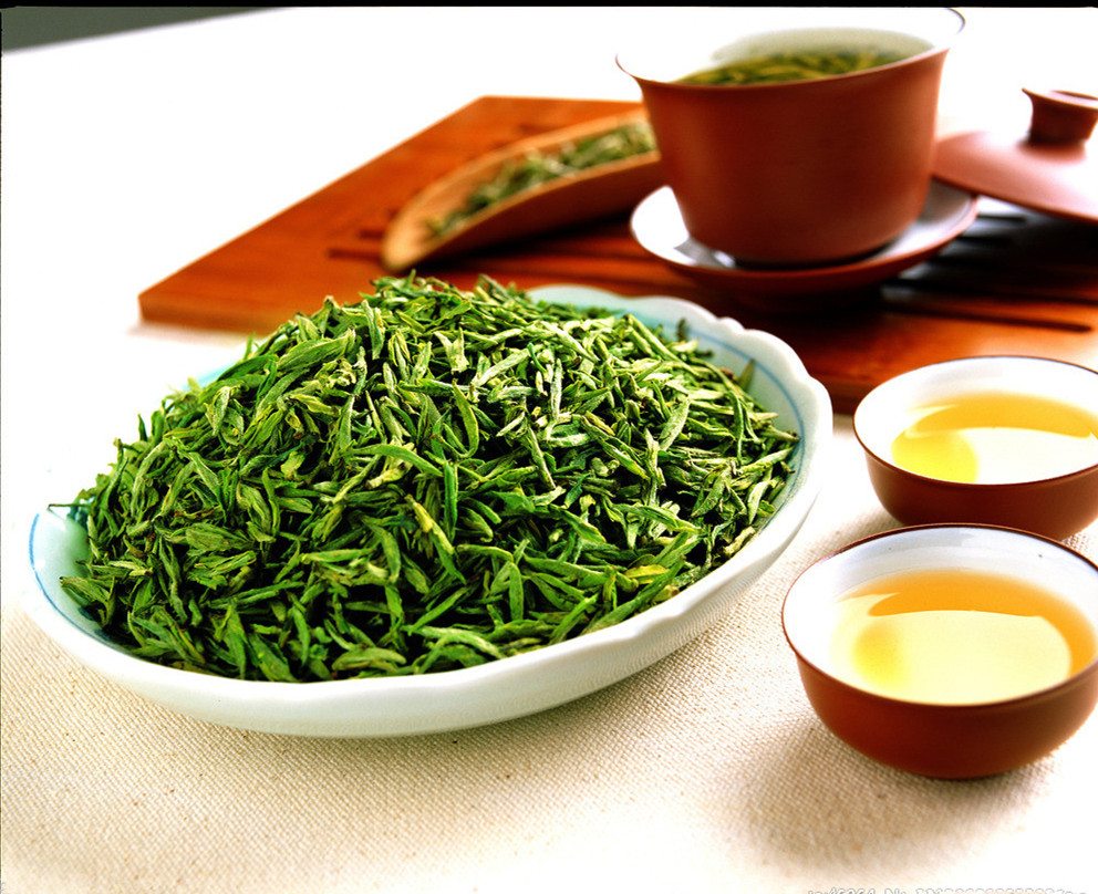 Biluochun-green-tea_2