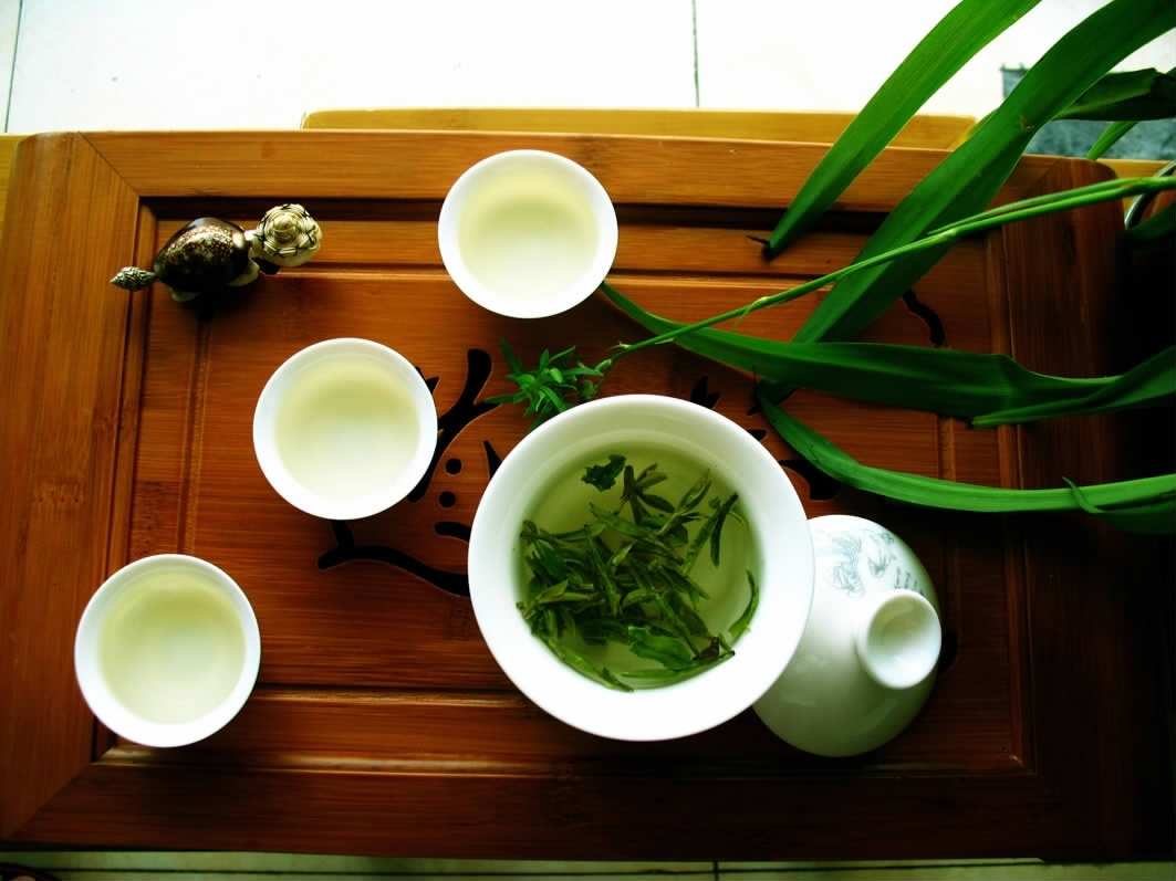 Long-jing-green-tea_5